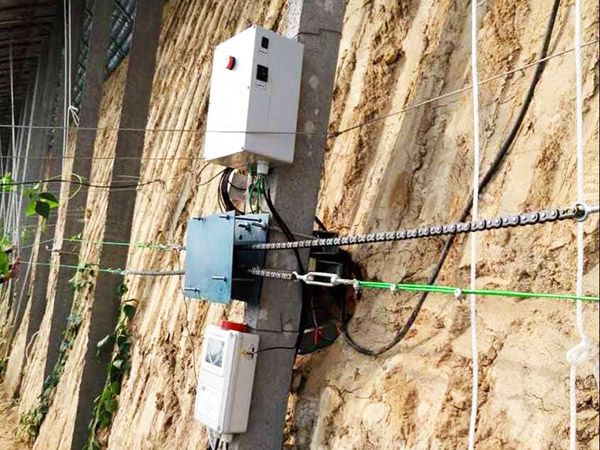 大棚智能放風(fēng)機(jī)