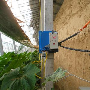 大棚智能放風機